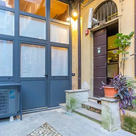 Apartman Luxury Loft Navigli, Duomo, Metro M2 A Due Passi Milánó